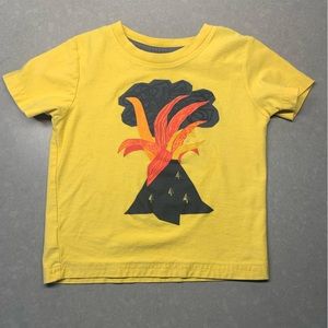 Tea size 3 yellow volcano shirt